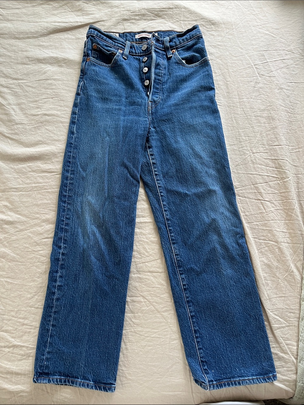 Levi’s Premium Ribcage Straight Ankle Women's Jeans